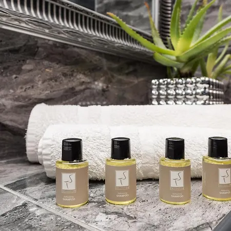 Marant - Free Private Parking *