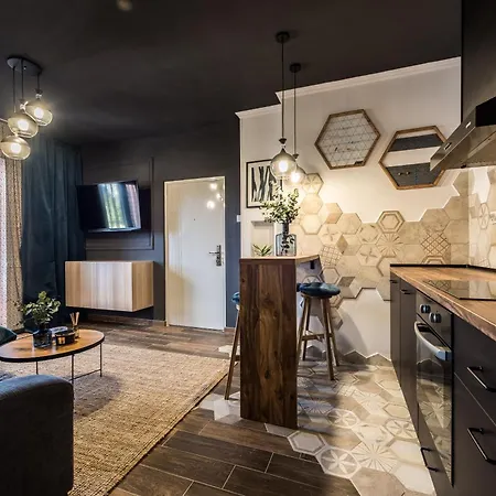 Marant - Free Private Parking Apartment