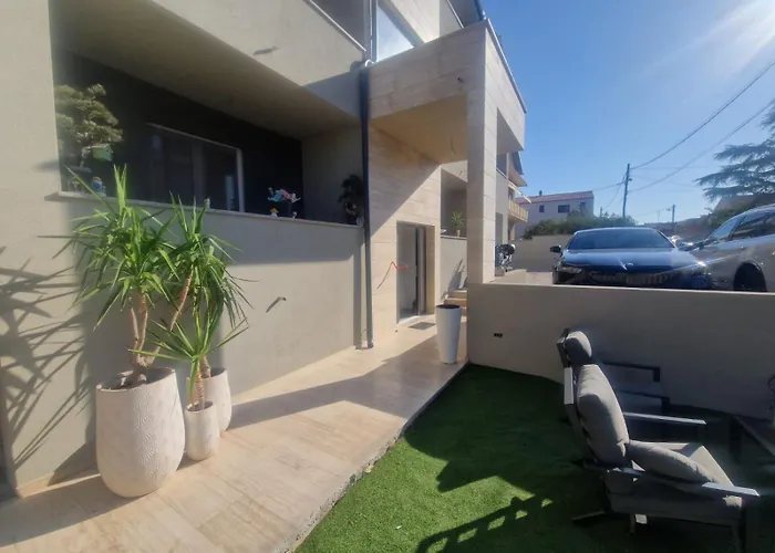 Apartament Marant - Free Private Parking